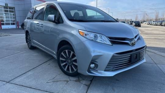 2020 Toyota Sienna XLE — Minivan — 93,133 mi — Avon, IN