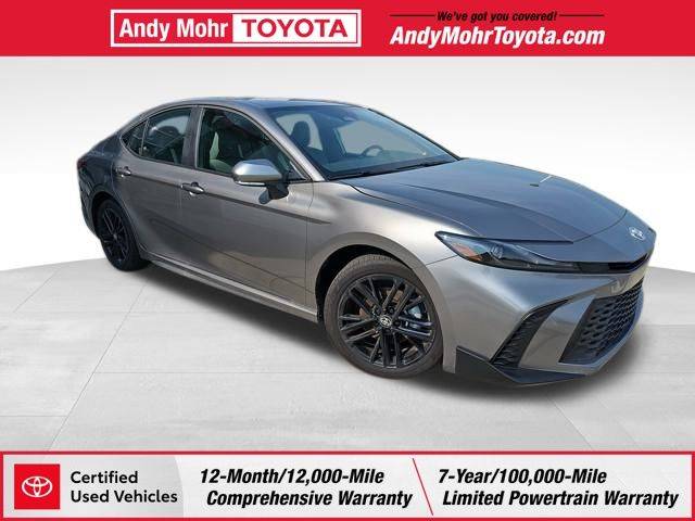 2025 Toyota Camry Hybrid SE — Sedan — 7,496 mi — Avon, IN