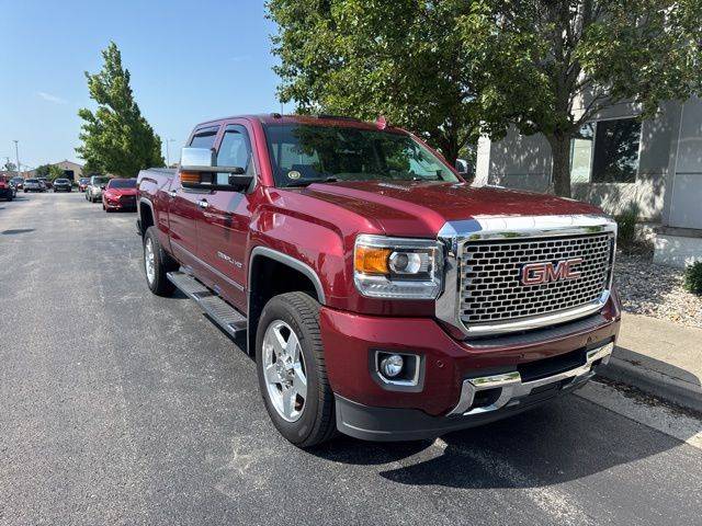 2015 GMC Sierra 2500HD Denali — Pickup Truck — 61,776 mi — Avon, IN