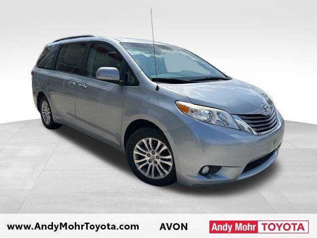 2014 Toyota Sienna XLE — Minivan — 169,539 mi — Avon, IN