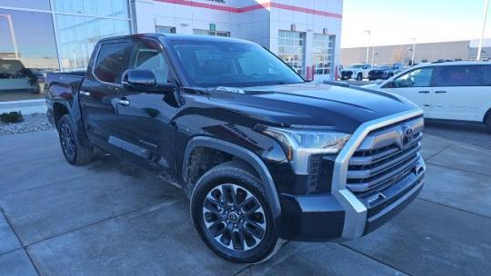 2023 Toyota Tundra Hybrid Limited — Pickup Truck — 35,573 mi — Avon, IN
