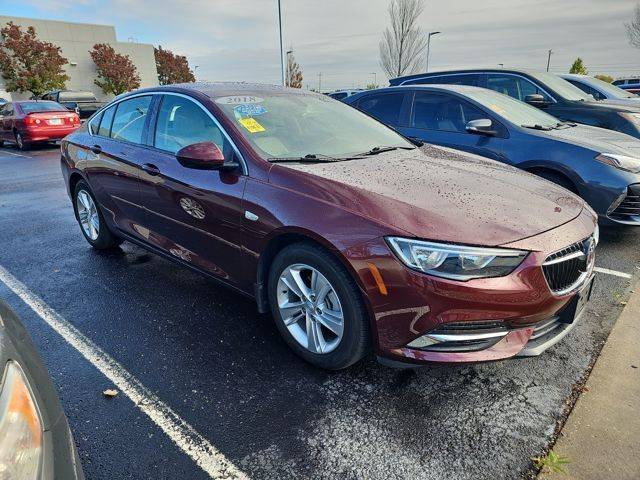 2018 Buick Regal Sportback Preferred — Hatchback — 21,761 mi — Avon, IN