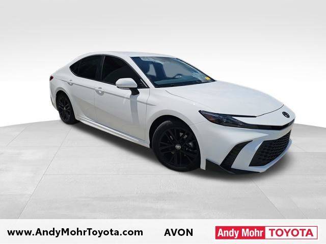 2025 Toyota Camry SE — Sedan — 5,746 mi — Avon, IN