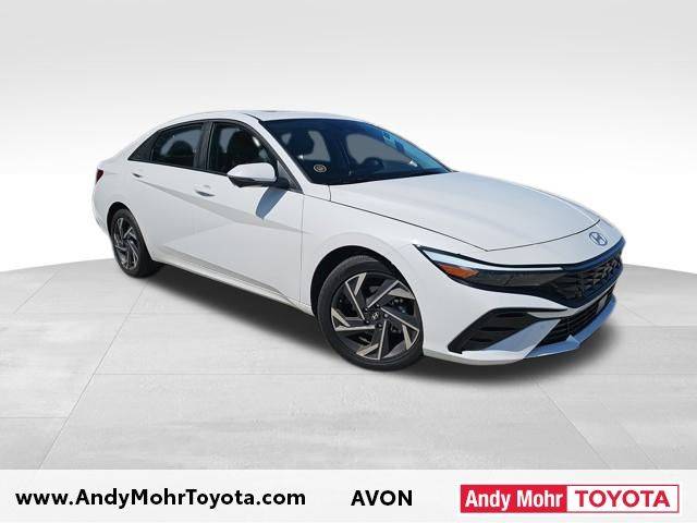 2024 Hyundai Elantra Limited — Sedan — 8,753 mi — Avon, IN