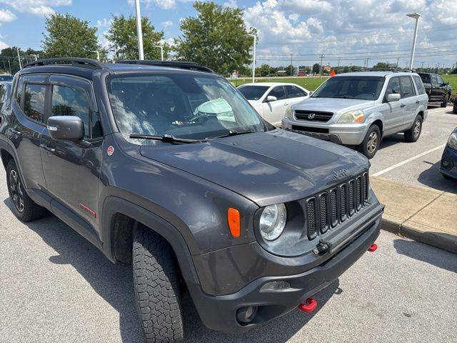 2016 Jeep Renegade Trailhawk — SUV — 120,876 mi — Avon, IN