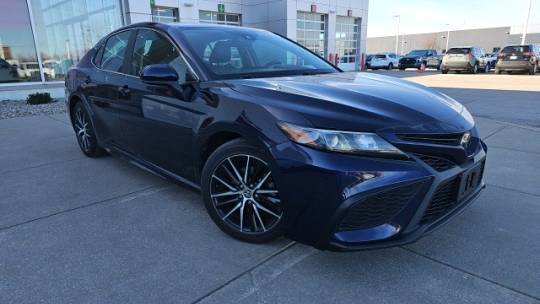 2021 Toyota Camry SE — Sedan — 63,183 mi — Avon, IN