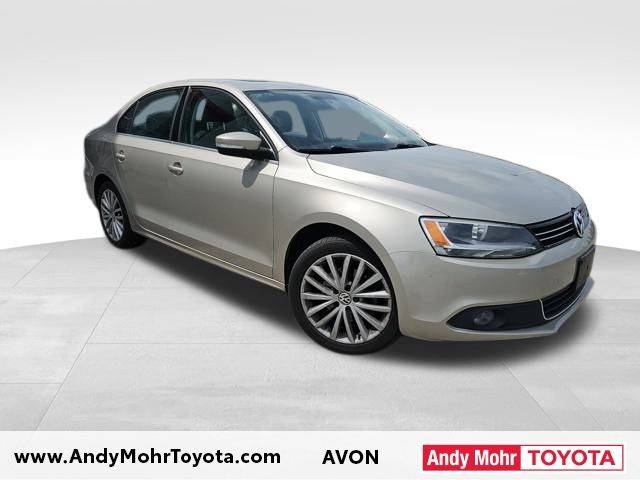 2014 Volkswagen Jetta 1.8T SEL — Sedan — 66,417 mi — Avon, IN