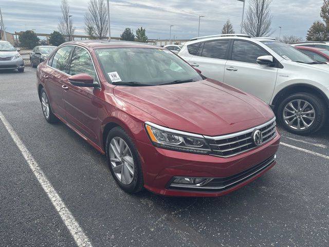 2018 Volkswagen Passat 2.0T SE — Sedan — 60,718 mi — Avon, IN