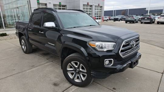 2017 Toyota Tacoma Limited — Pickup Truck — 116,546 mi — Avon, IN