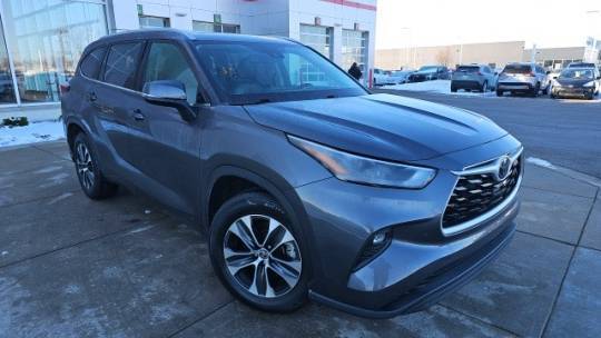 2022 Toyota Highlander XLE — SUV — 60,411 mi — Avon, IN