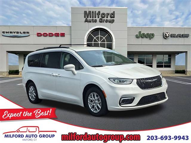 2022 Chrysler Pacifica Touring L — Minivan — 49,027 mi — Milford, CT