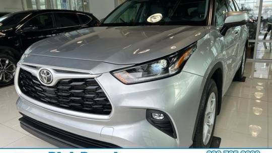 2021 Toyota Highlander LE — SUV — 44,380 mi — Medina, OH