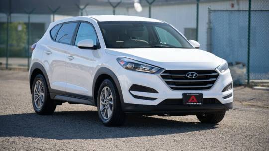 2017 Hyundai Tucson SE — SUV — 50,640 mi — Mission Hills, CA