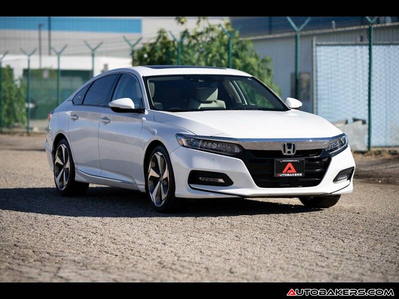 2018 Honda Accord Touring — Sedan — 106,566 mi — Mission Hills, CA