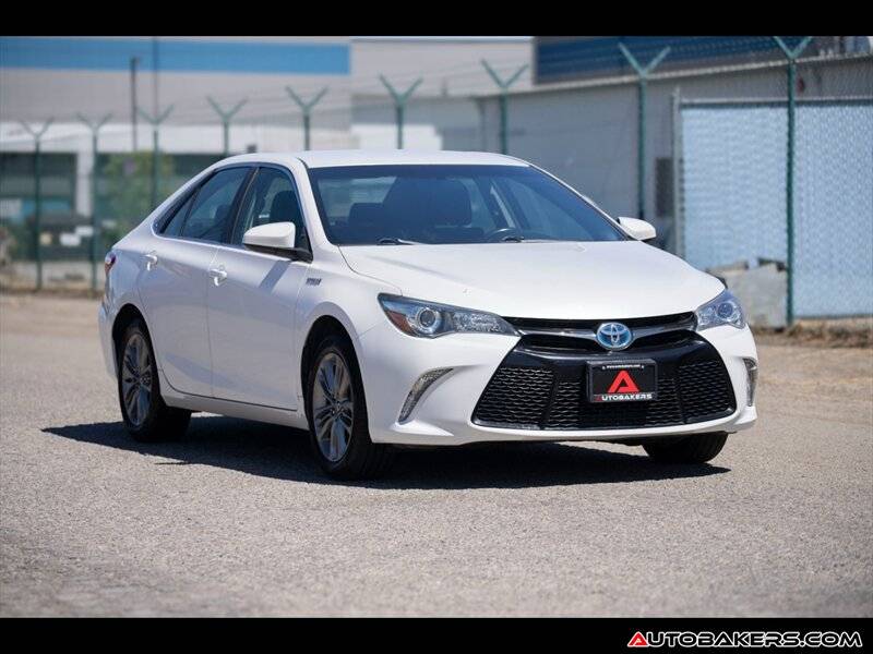 2016 Toyota Camry Hybrid LE — Sedan — 97,035 mi — Mission Hills, CA