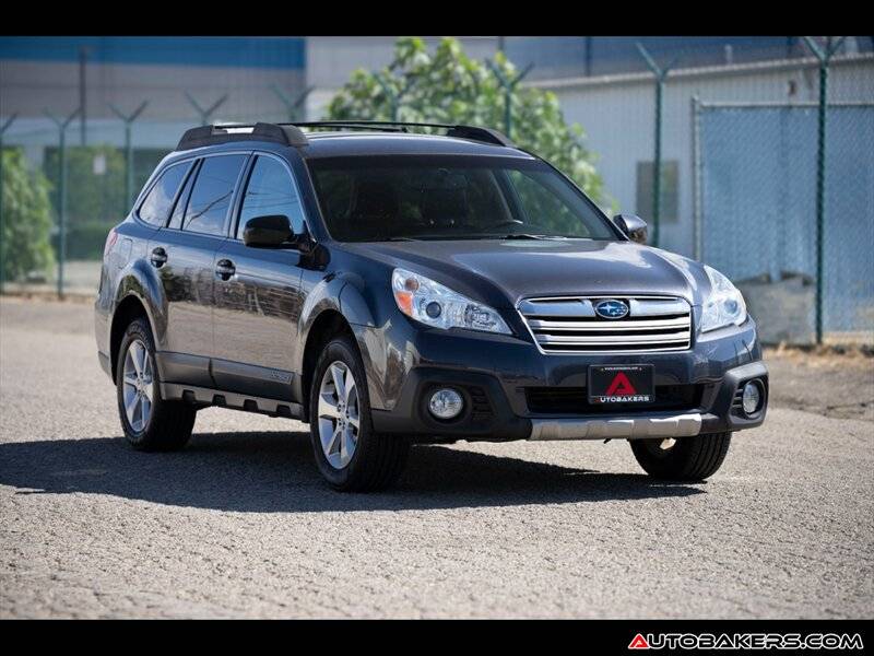 2013 Subaru Outback 2.5i Limited — SUV — 97,592 mi — Mission Hills, CA