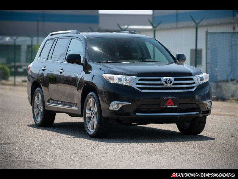 2012 Toyota Highlander Limited — SUV — 111,494 mi — Mission Hills, CA