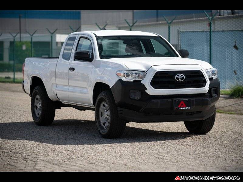 2017 Toyota Tacoma SR — Pickup Truck — 92,176 mi — Mission Hills, CA