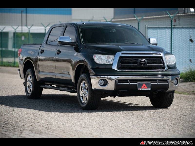 2012 Toyota Tundra Base — Pickup Truck — 106,076 mi — Mission Hills, CA