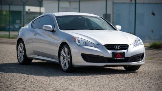 2011 Hyundai Genesis Coupe 2.0T — Coupe — 76,934 mi — Mission Hills, CA