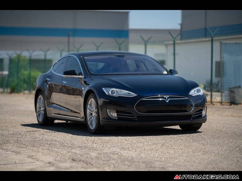 2013 Tesla Model S Standard — Hatchback — 144,394 mi — Mission Hills, CA