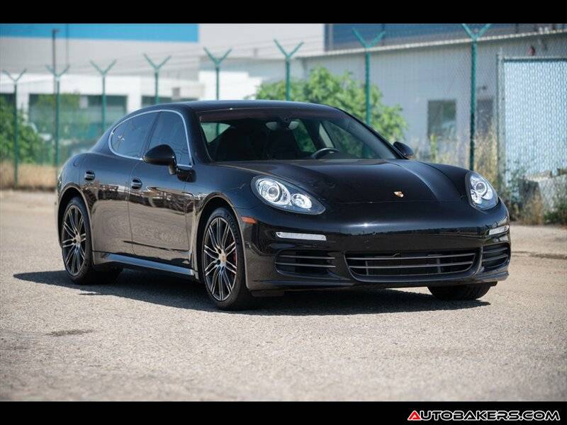 2016 Porsche Panamera S E-Hybrid — Hatchback — 31,749 mi — Mission Hills, CA