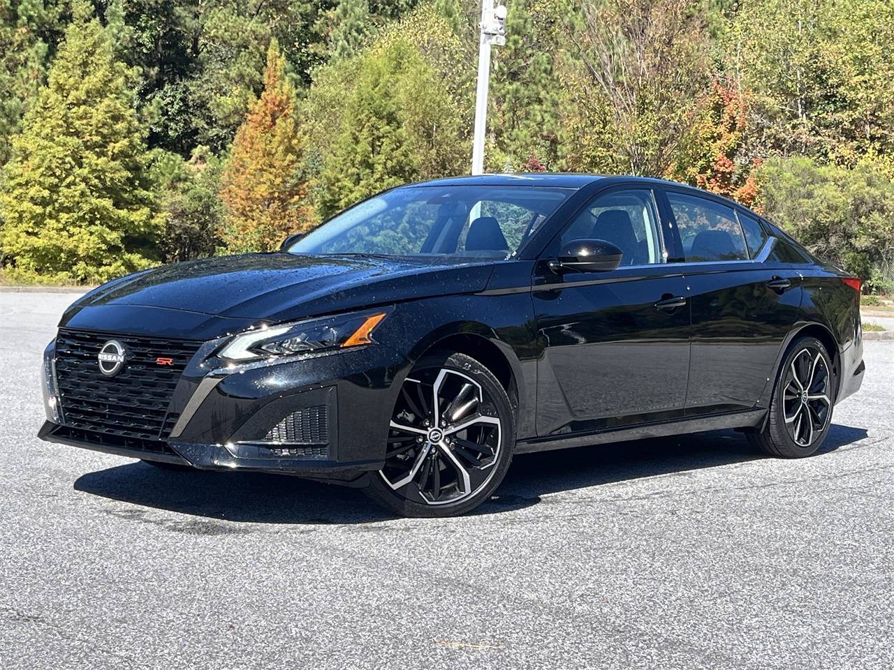 2025 Nissan Altima SR — Sedan — 7,075 mi — Morrow, GA