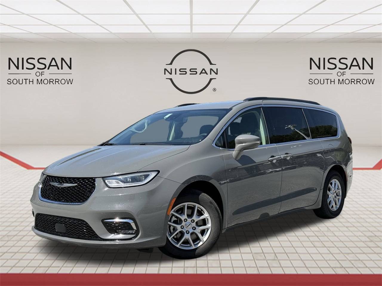 2022 Chrysler Pacifica Touring L — Minivan — 57,962 mi — Morrow, GA
