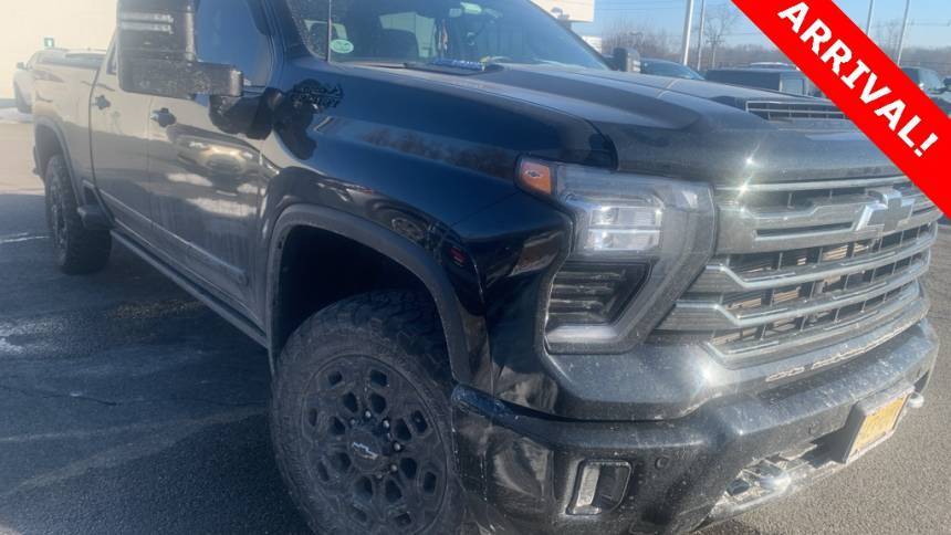 2024 Chevrolet Silverado 2500HD High Country — Pickup Truck — 18,065 mi — Green Brook, NJ