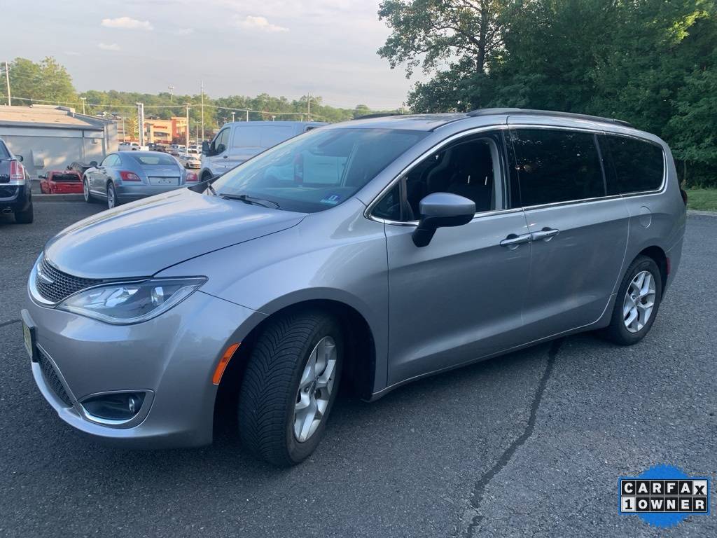 2017 Chrysler Pacifica Touring Plus — Minivan — 94,036 mi — Green Brook, NJ