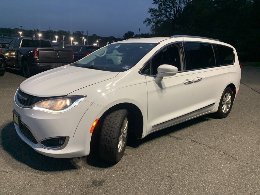 2019 Chrysler Pacifica Touring L — Minivan — 59,257 mi — Green Brook, NJ