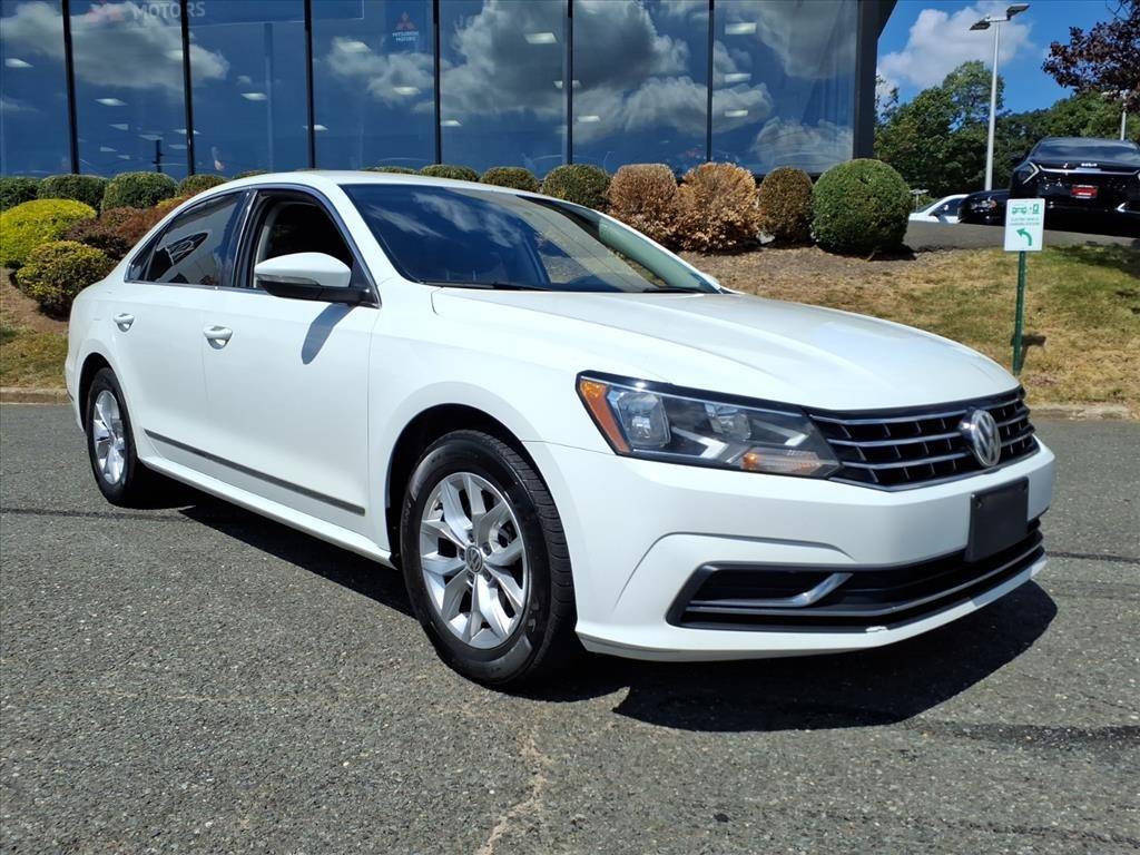 2017 Volkswagen Passat 1.8T S — Sedan — 142,567 mi — Green Brook, NJ