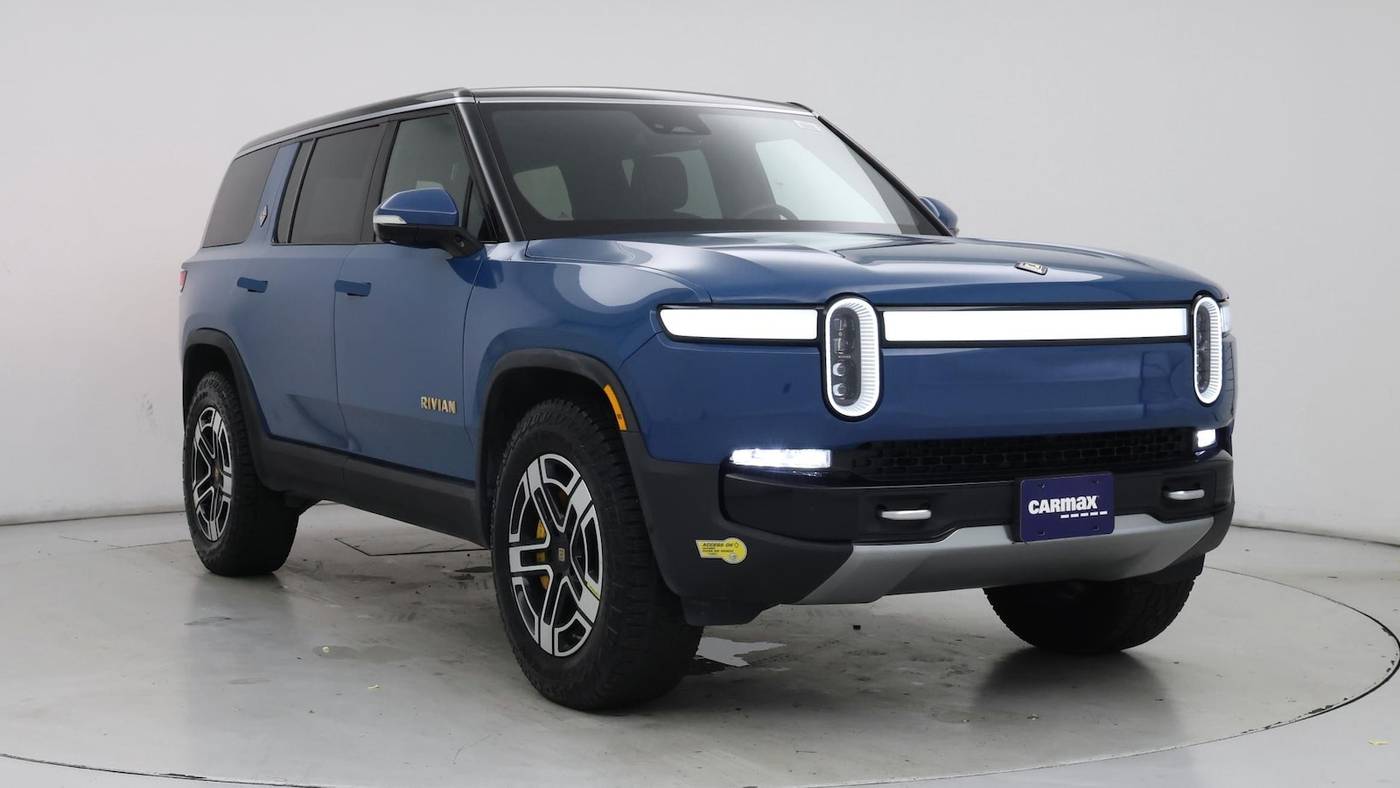 2022 Rivian R1S