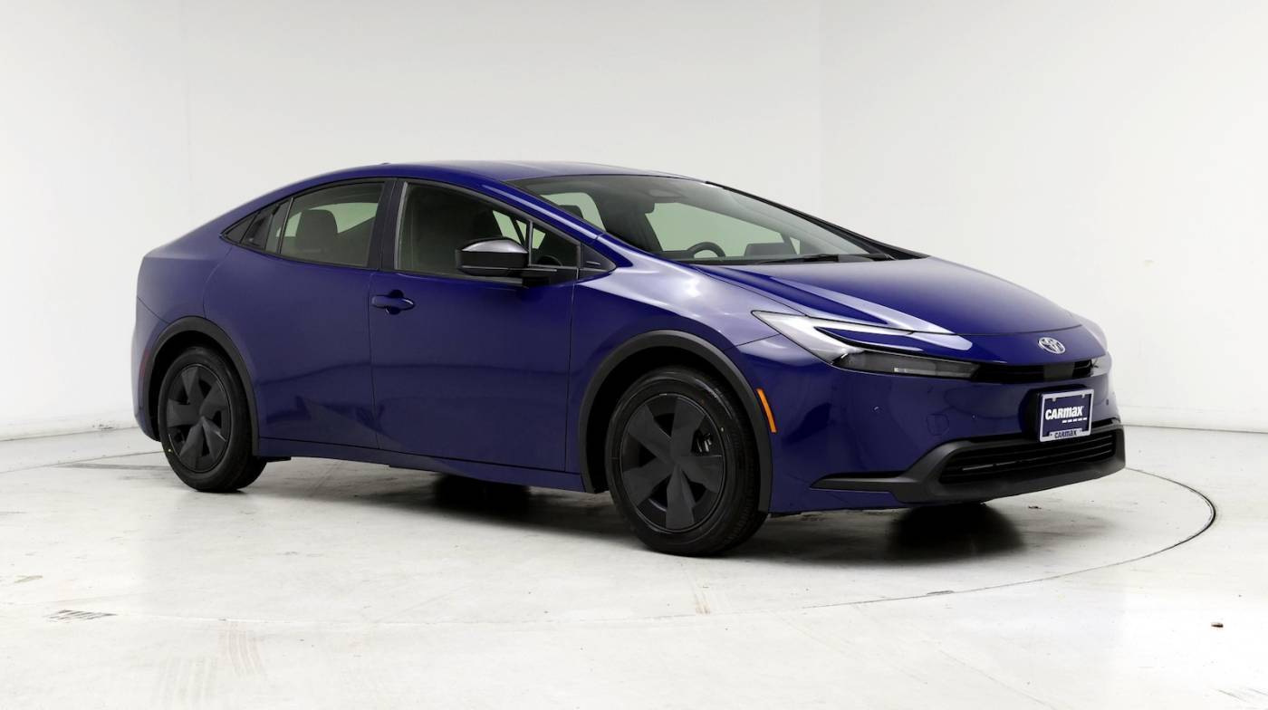 2023 Toyota Prius LE — Hatchback — 18,210 mi — Lynnwood, WA