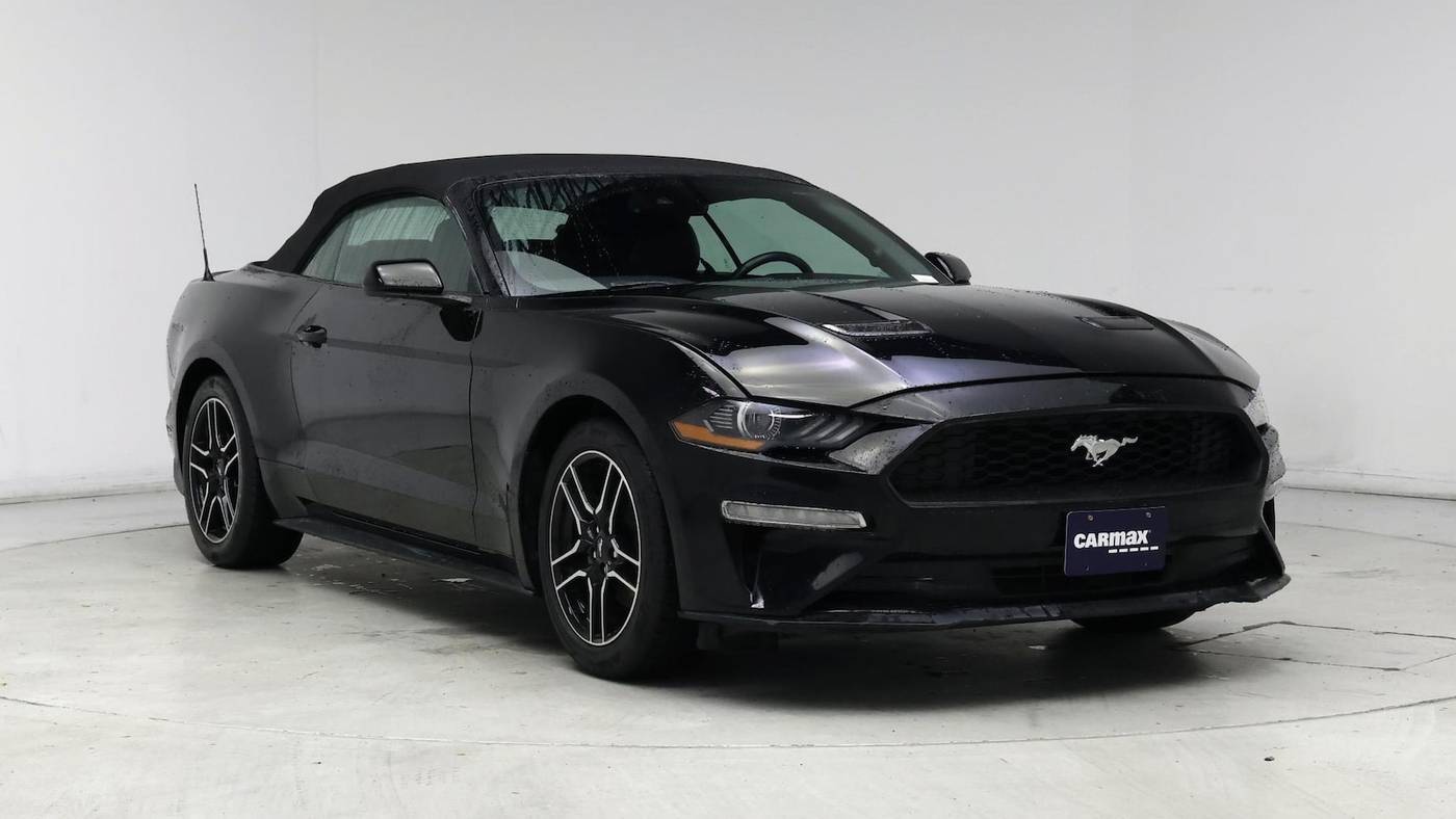 2022 Ford Mustang EcoBoost Premium