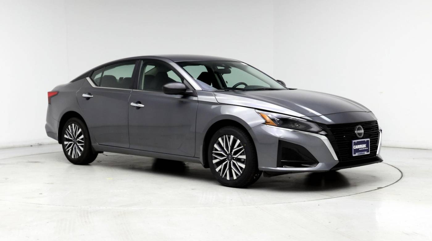 2024 Nissan Altima SV — Sedan — 12,386 mi — Lynnwood, WA