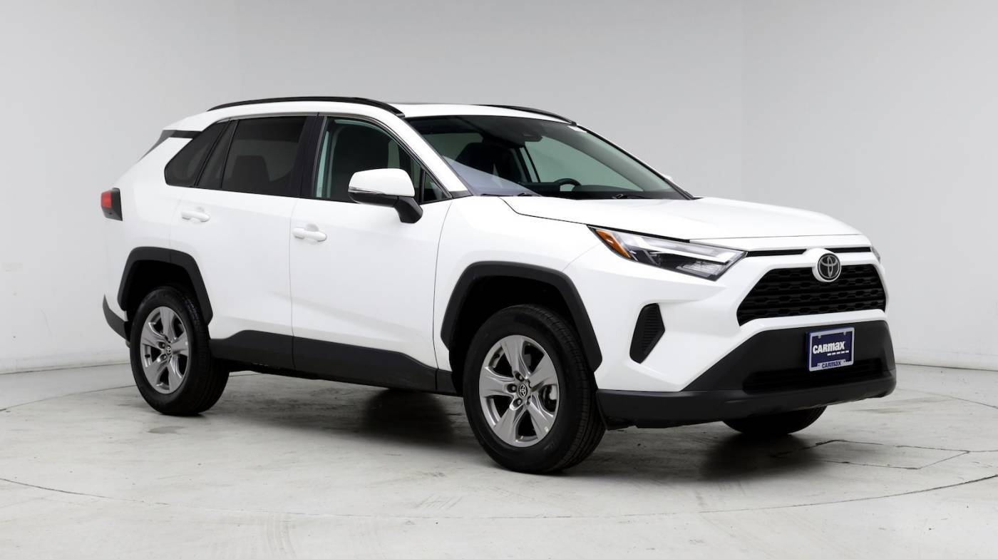 2024 Toyota RAV4 XLE — SUV — 14,259 mi — Lynnwood, WA
