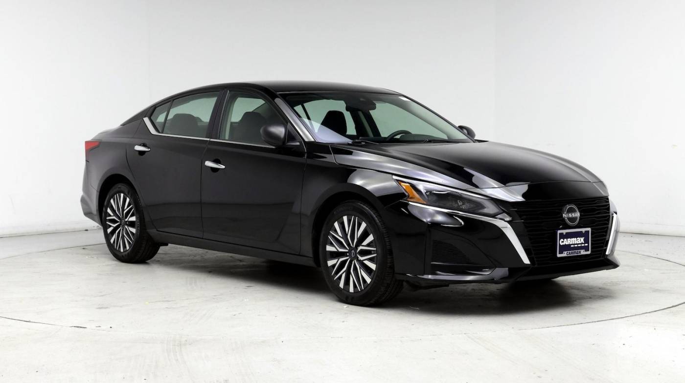 2024 Nissan Altima SV — Sedan — 15,152 mi — Lynnwood, WA