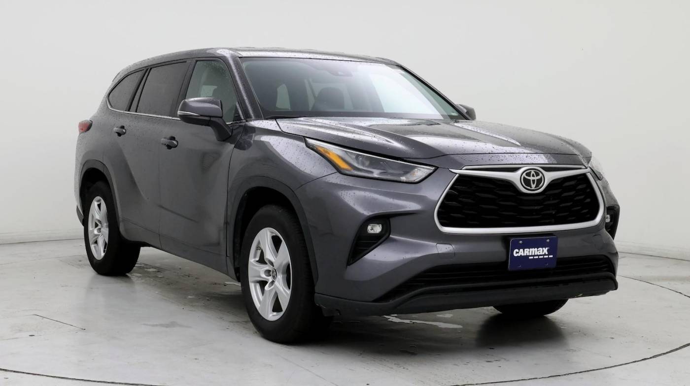 2023 Toyota Highlander LE — SUV — 28,281 mi — Lynnwood, WA