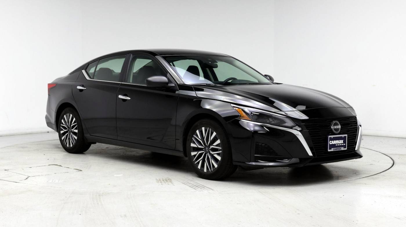 2024 Nissan Altima SV — Sedan — 14,474 mi — Lynnwood, WA
