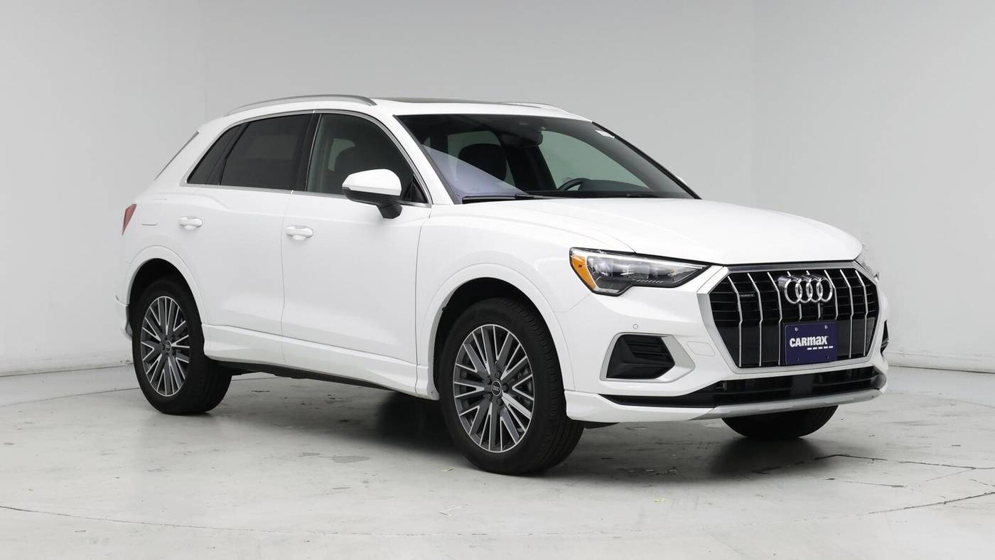 2022 Audi Q3
