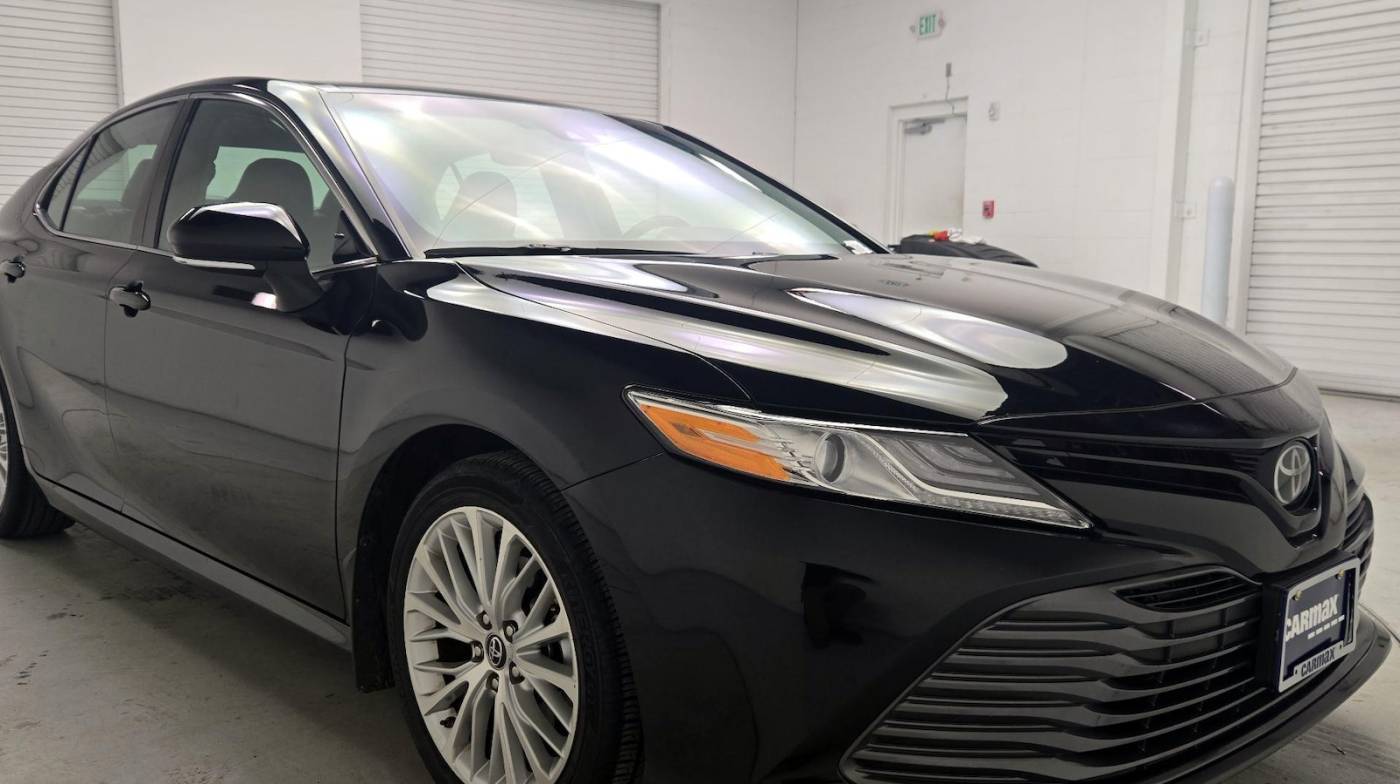 2019 Toyota Camry XLE — Sedan — 22,985 mi — Puyallup, WA