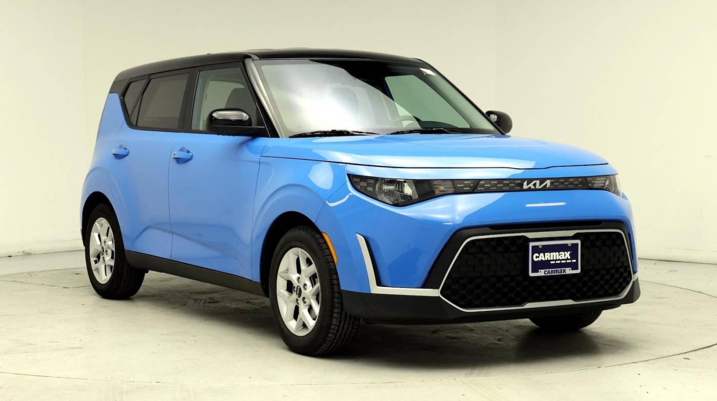 2023 Kia Soul S — Hatchback — 15,749 mi — Puyallup, WA