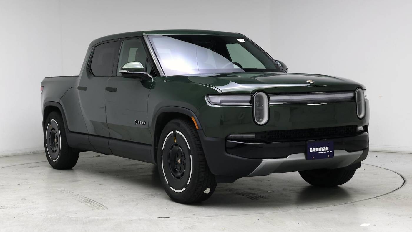 2025 Rivian R1T Adventure