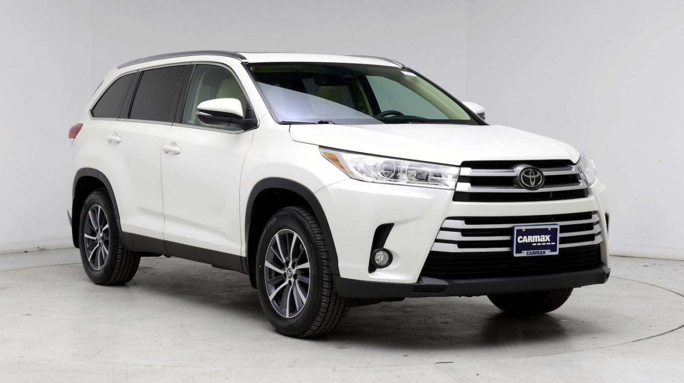 2019 Toyota Highlander XLE — SUV — 44,346 mi — Puyallup, WA