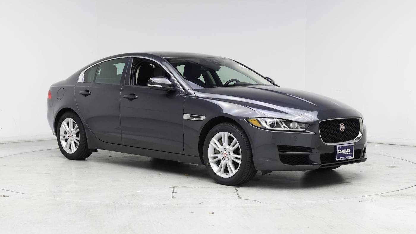 2018 Jaguar XE