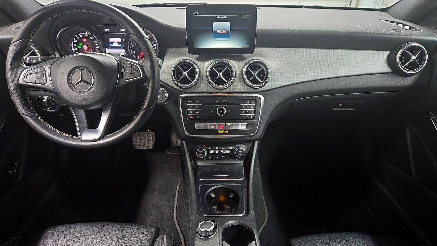 2017 Mercedes-Benz CLA