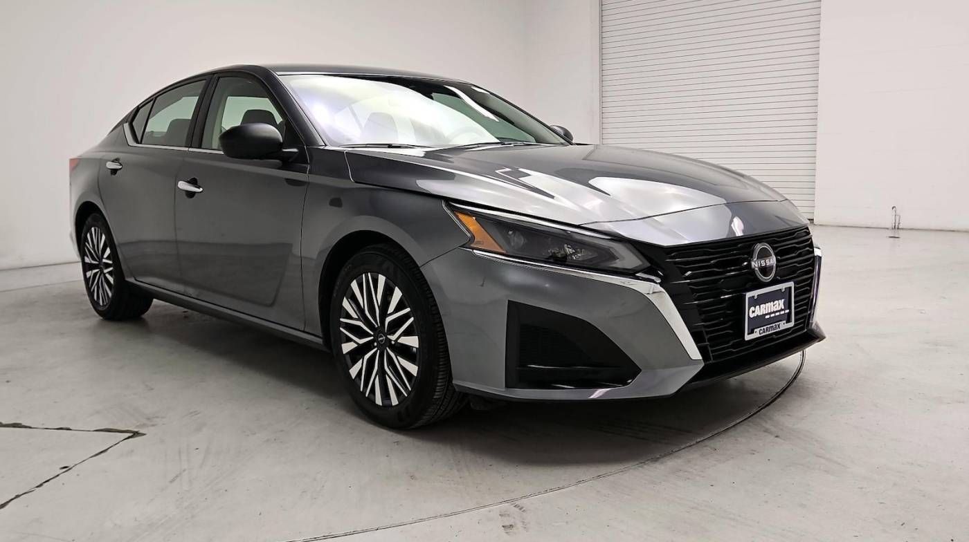 2024 Nissan Altima SV — Sedan — 17,724 mi — Puyallup, WA
