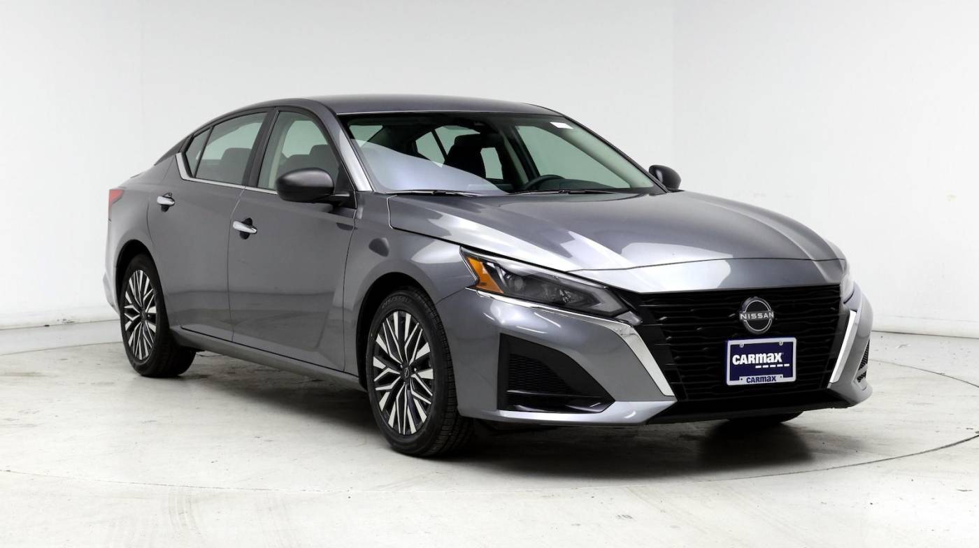 2024 Nissan Altima SV — Sedan — 17,696 mi — Puyallup, WA
