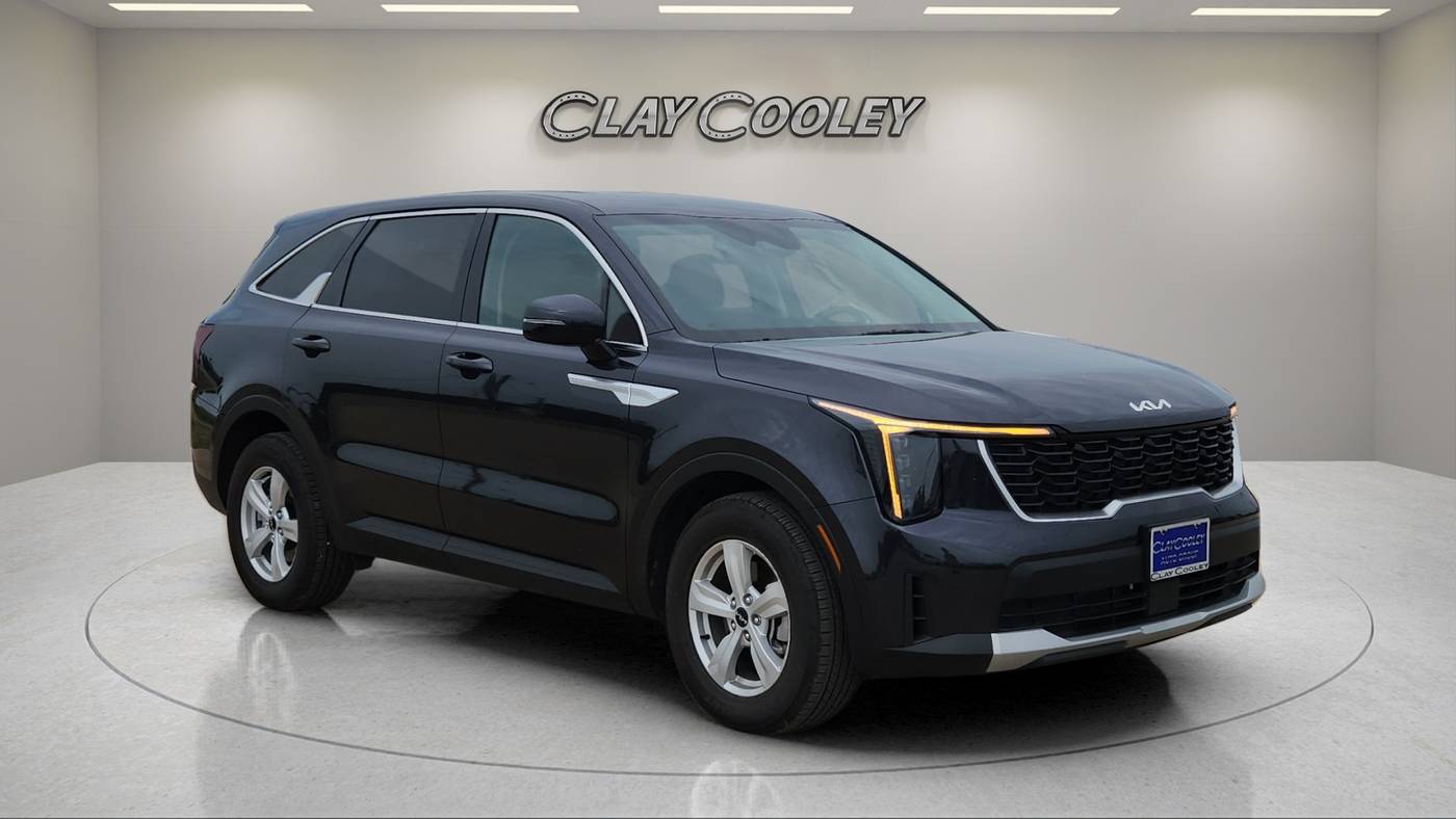 2025 Kia Sorento LX — SUV — 2,738 mi — Rockwall, TX